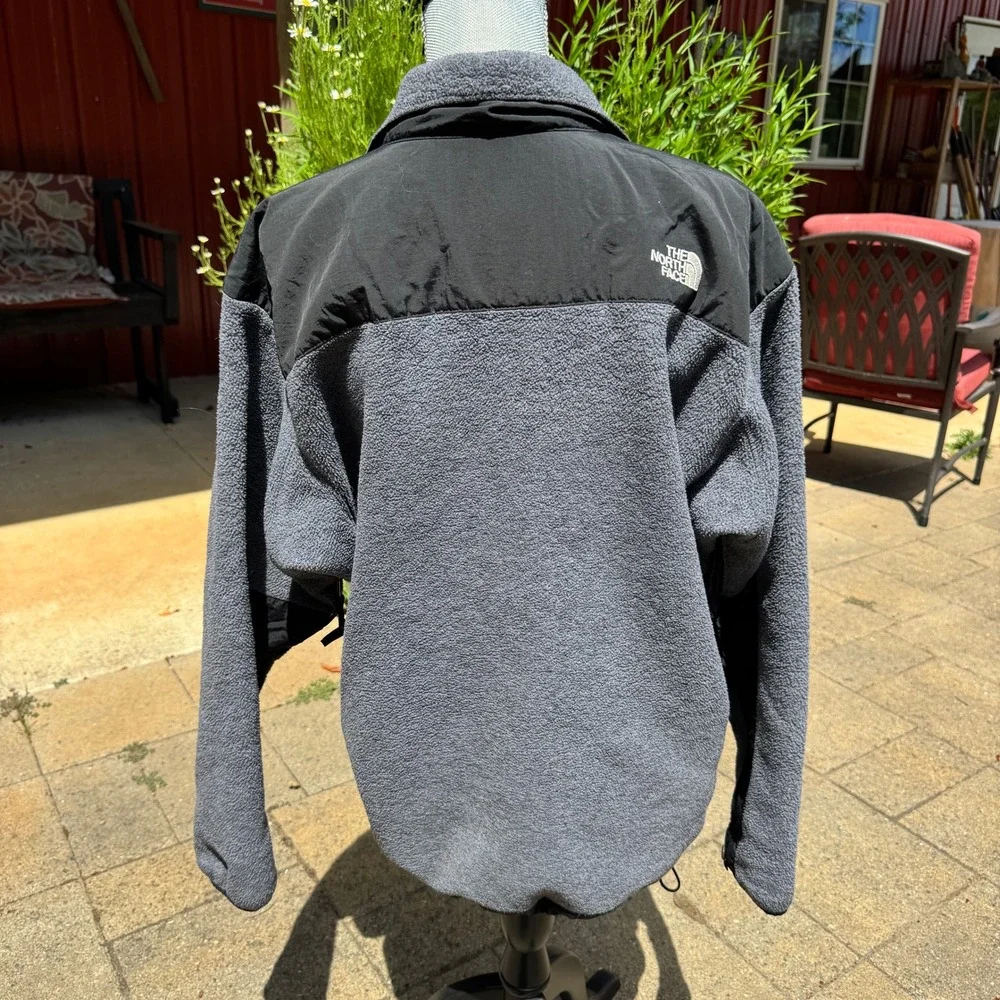 The North Face Men Retro Denali Jacket Grey Black Full Zip Fleece NF0A3XAU Large